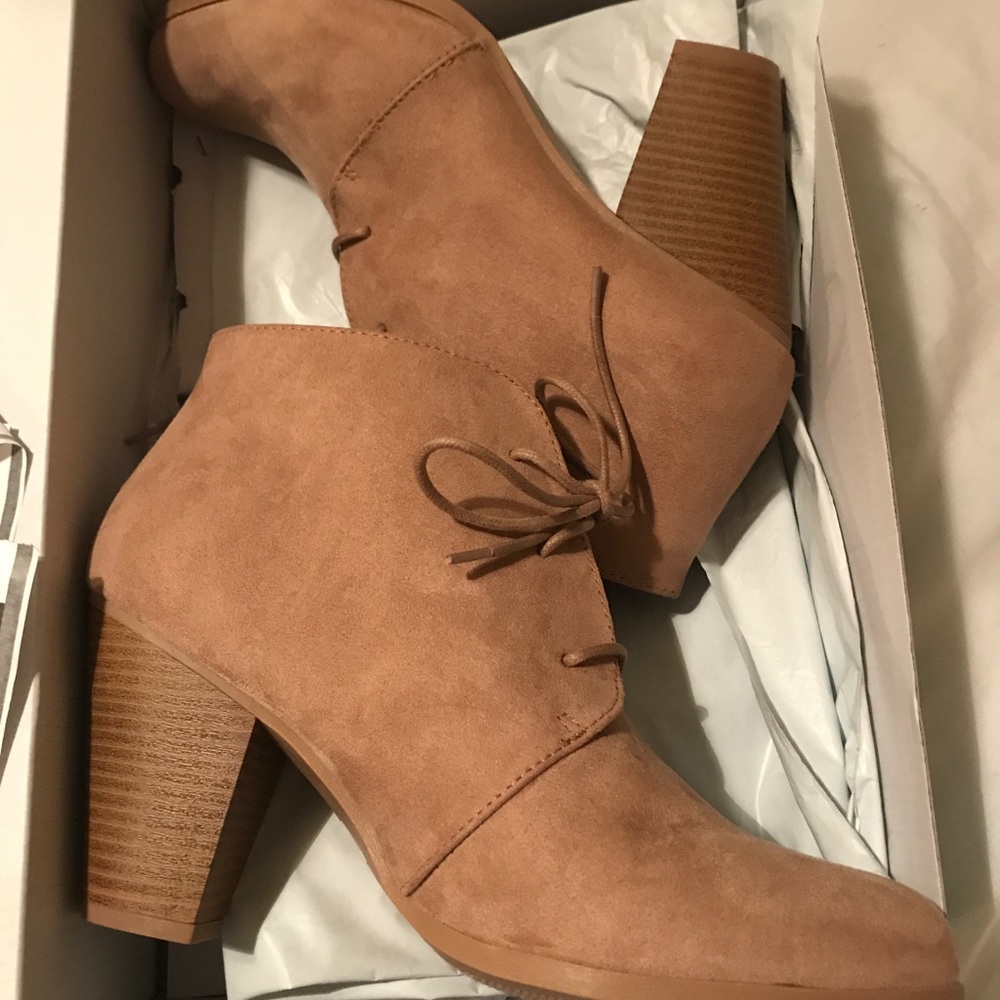 Maurice's Daphne lace up bootie